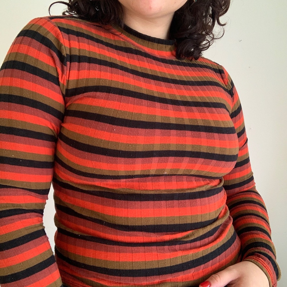 Quarter neck striped long sleeve